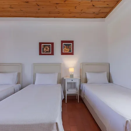빌라 Lola - 3 Bedrooms & Private Pool Lithakia (Zakynthos)